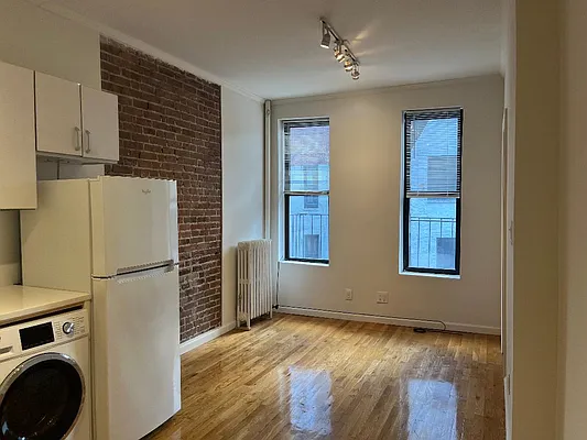 Rented by CVEK Real Estate | media 3