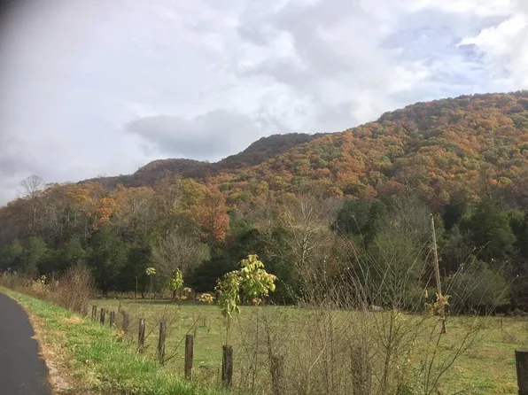 Vardy Blackwater Rd, Sneedville, TN 37869