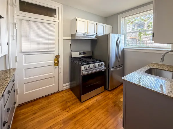 2655 N Laramie Ave #2, Chicago, IL 60639