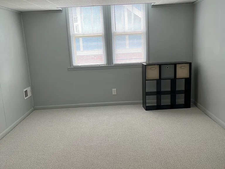 1009 Fairwin Ave — Photo 8