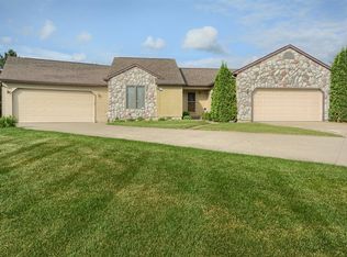 2239 Valley Vista Dr, Davison, MI 48423