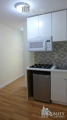 Rented by New York Quality Living Downtown | media 10