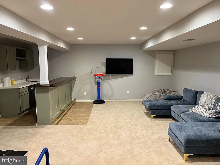 20611 Coppersmith Dr — Photo 16