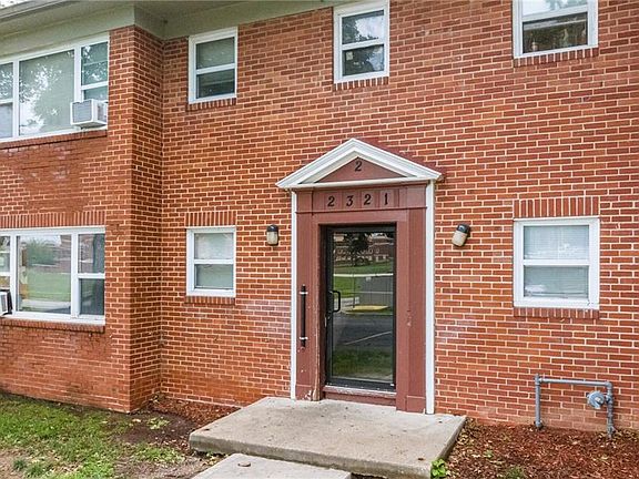 2nd image of 2311-2361 Tauromee Ave