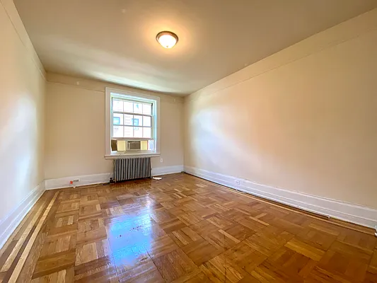 Rented by R New York | media 4