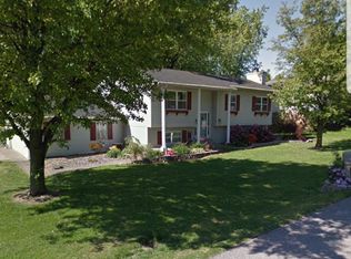 7355 Acorn Dr, Newburgh, IN