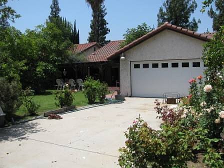 4th image of 7124 Fallbrook Ave