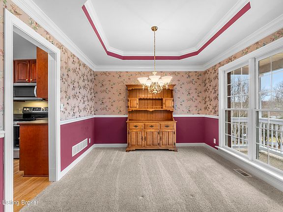 5th image of 273 Yates Ln