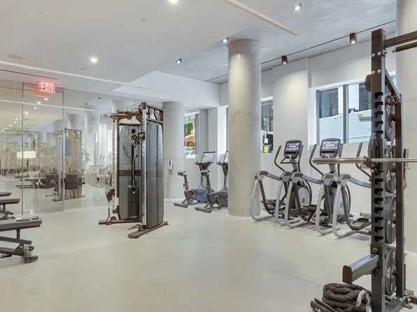 98 Front Street image 22 of 29