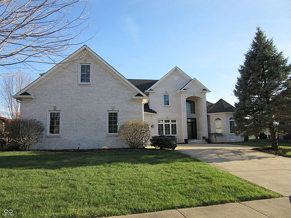 2nd image of 373 Southwind Ln