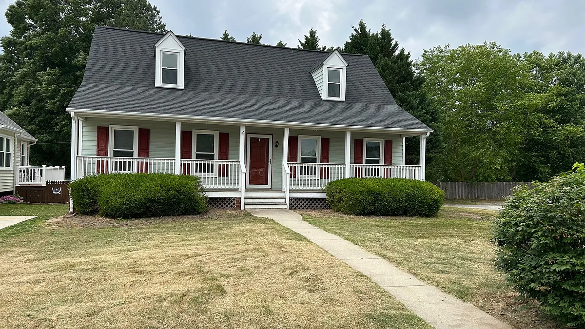 Front of house - 6045 Ironworks Ct
