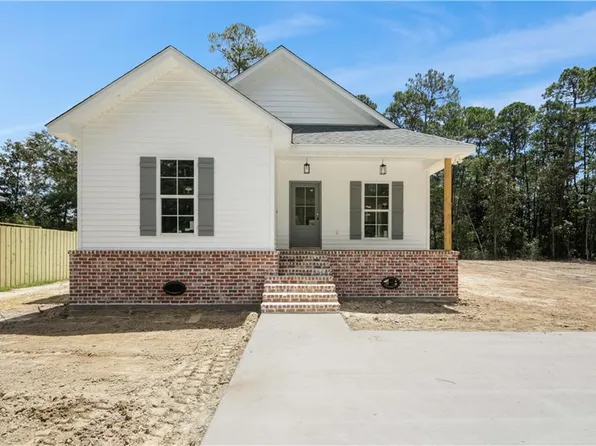 61052 N Mill Rd, Lacombe, LA 70445