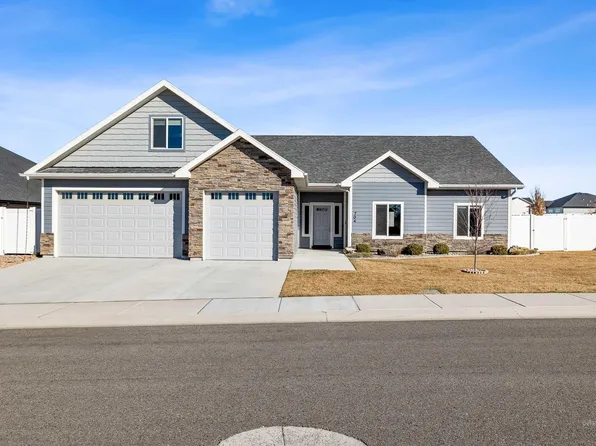704 Midnight Sun Loop, Twin Falls, ID 83301