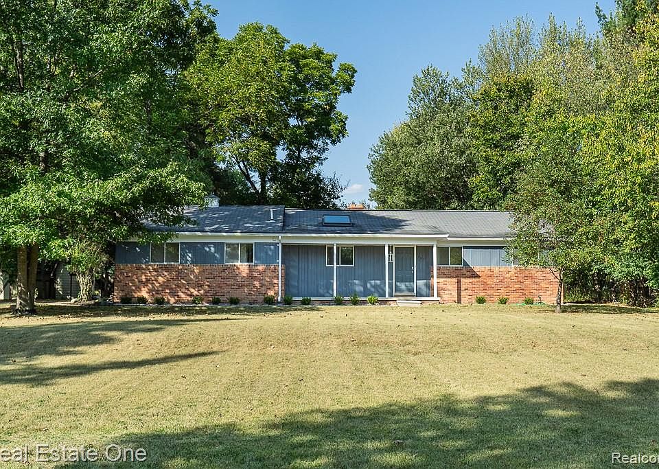 1st image of 751 Troywood Dr