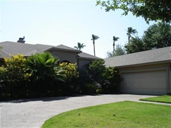 1st image of 104 S Lindenwood Dr
