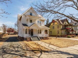 33 Churchill St, Springfield, MA 01108