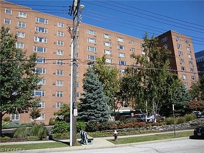 3rd image of 11820 Edgewater Dr APT 723