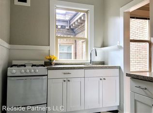 419 13th Ave E #304, Seattle, WA 98102