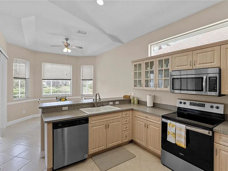 8039 Tauren Ct #S — Photo 13