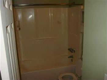 5th image of 279 White St