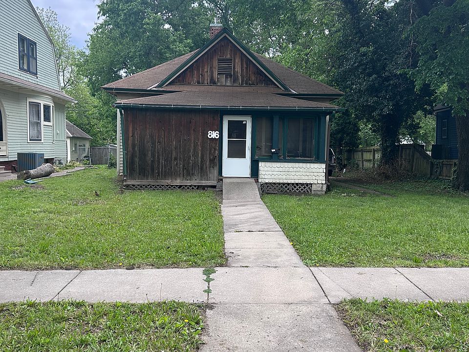 1st image of 816 Exchange St
