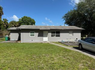 2300 N 53rd St, Fort Pierce, FL 34946