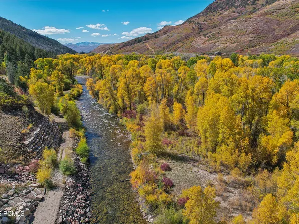 2600 E Weber Canyon Rd, Oakley, UT 84055