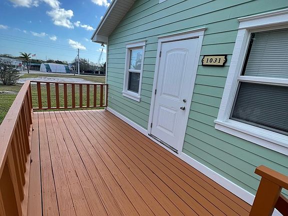 Spacious Front Porch