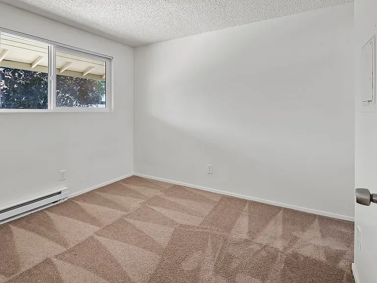 Cedar Mill Apartments — Photo 17