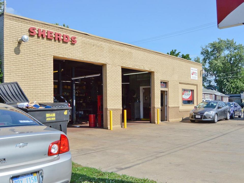1st image of 1300 Alpine Ave NW