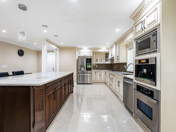 4th image of 5420 Elwyn Dr