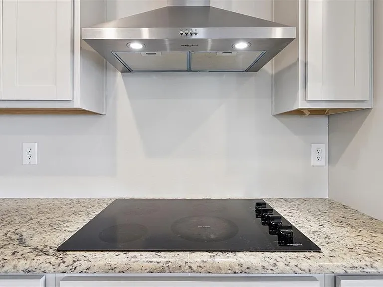 5580 Maddie Dr — Photo 17