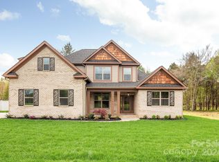 2301 Stallings Rd, Harrisburg, NC 28075