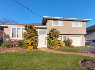 3421 Turf Road, Oceanside, NY