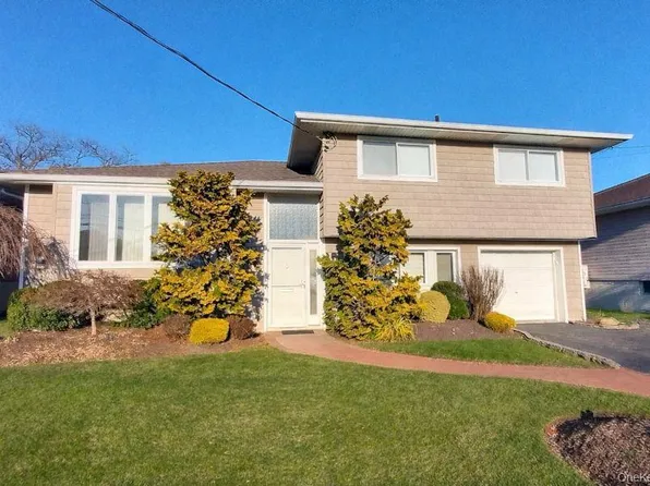 3421 Turf Road, Oceanside, NY 11572