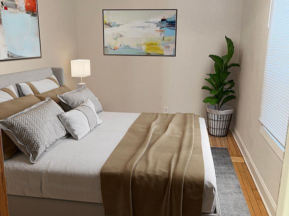 4th image of 3354 W Cuyler Ave #1