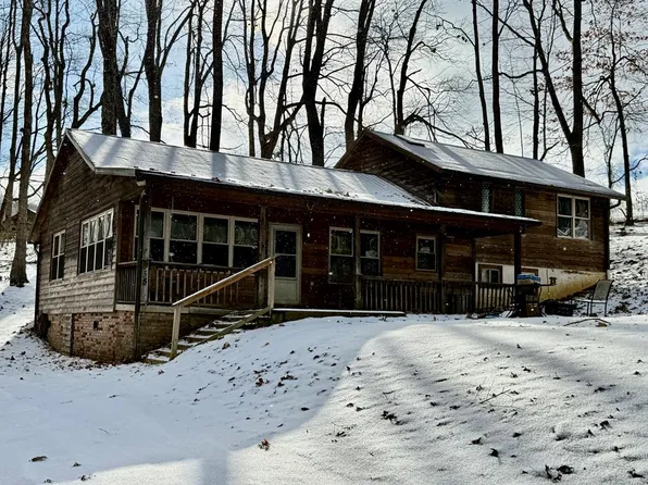 855 Odd Rd, Ghent, WV 25843