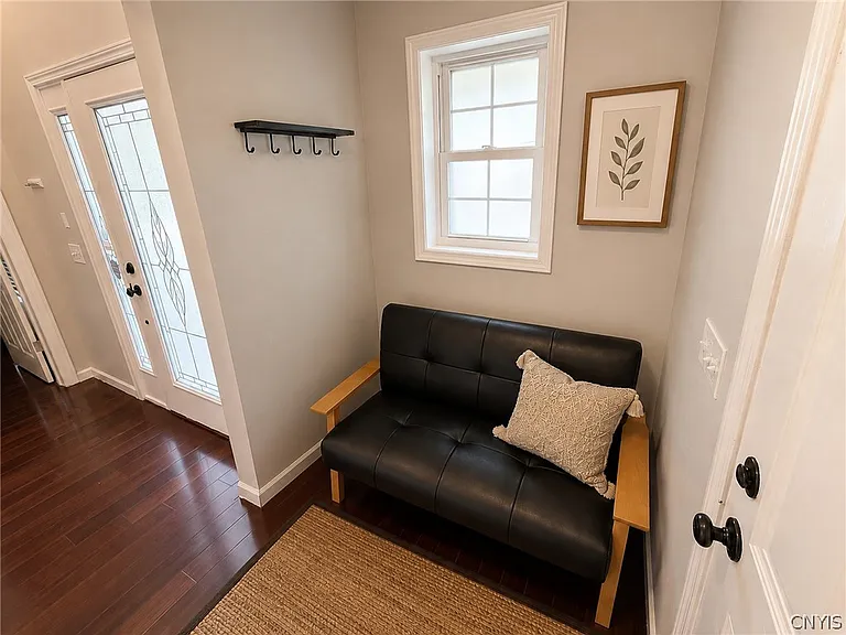 923 Emmett St — Photo 12