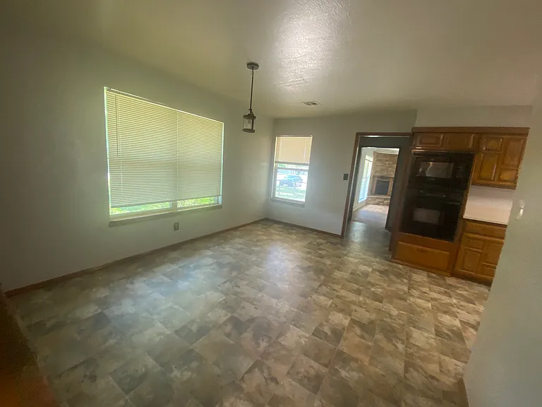 1716 S Webster Dr — Photo 24