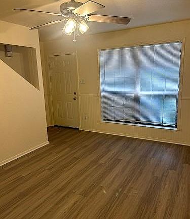 3rd image of 1105 Shanarae Cir #C
