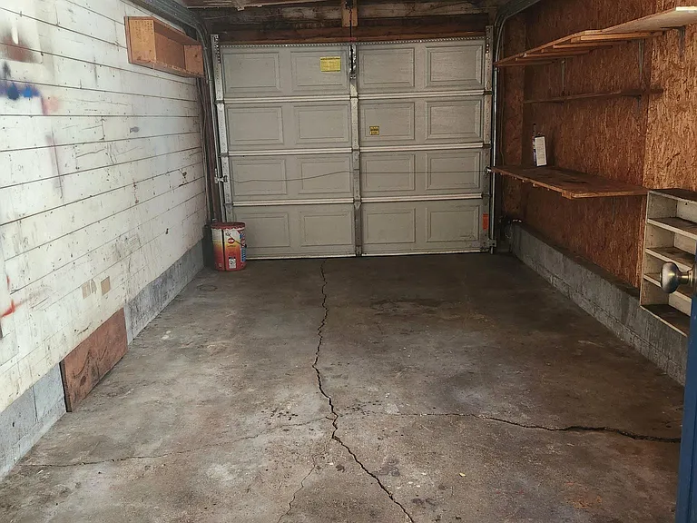 422 N Saint Paul St — Photo 11