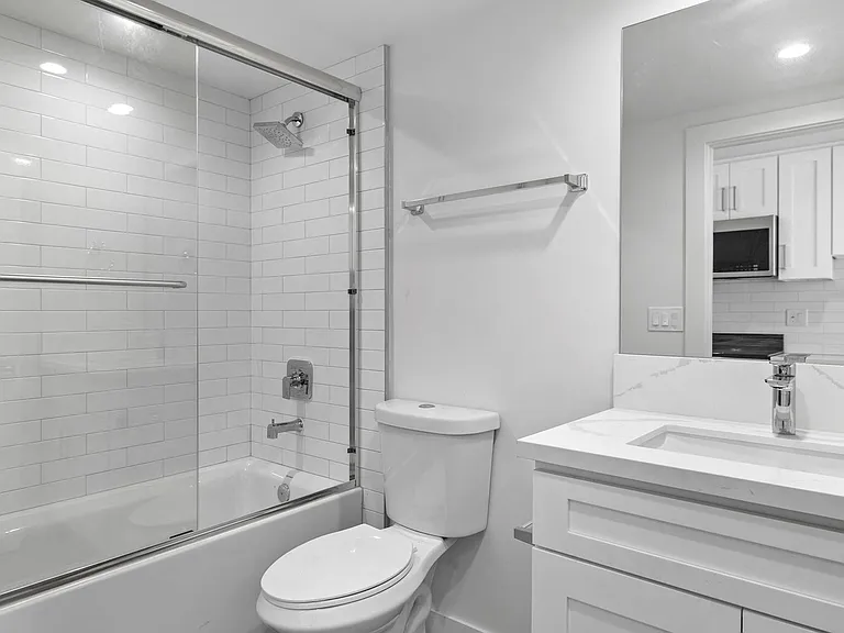 3450 Emerald (312 Calle Miramar LLC) — Photo 5