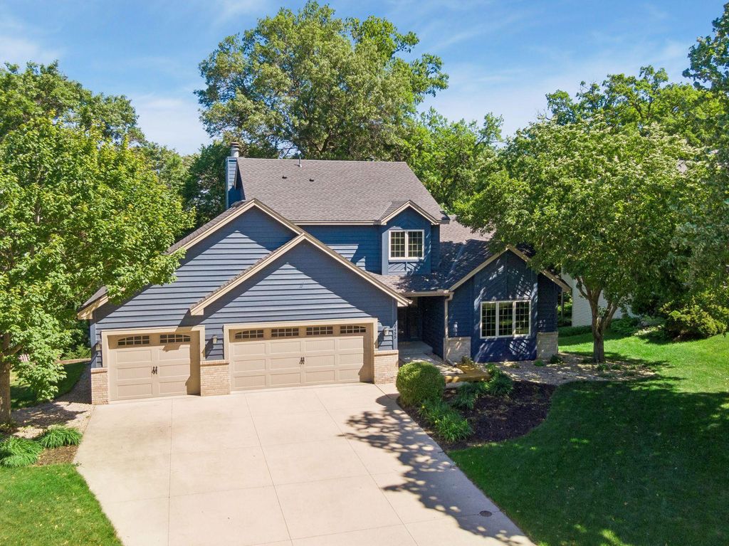 10455 170th St W, Lakeville, MN