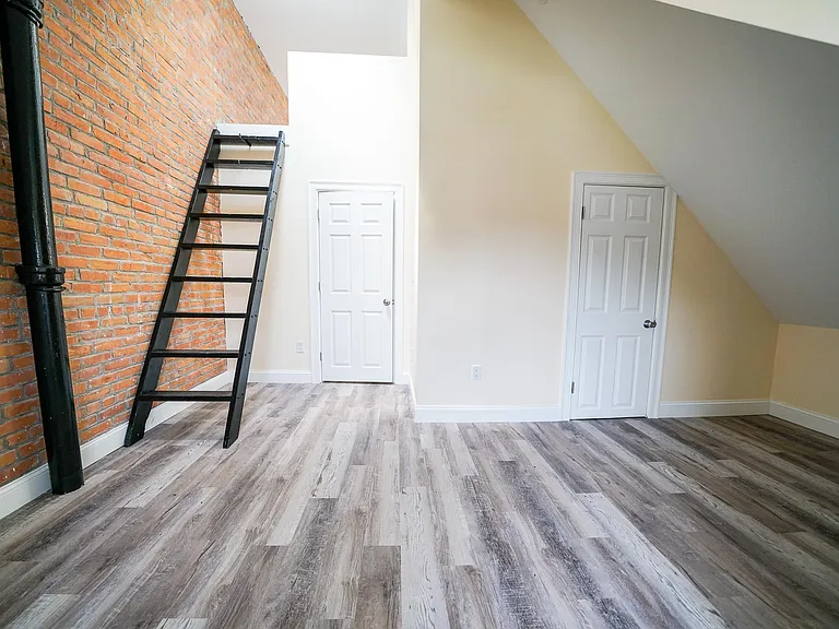 22 Winslow Rd #22 — Photo 24