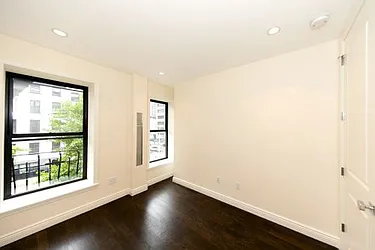 Rented by Ariel Real Estate Inc