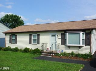 11041 Blake Ln, Bealeton, VA 22712