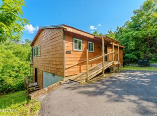 625/628 Pinecrest Dr, Gatlinburg, TN 37738
