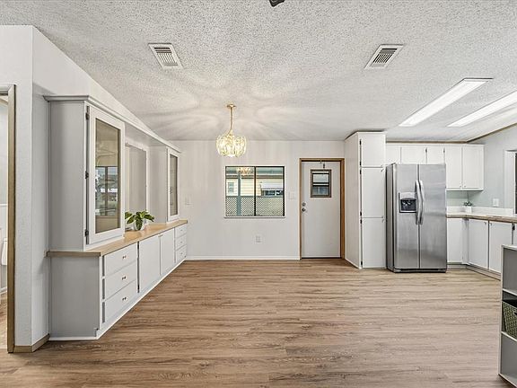5th image of 2446 Fairbluff Rd #1554