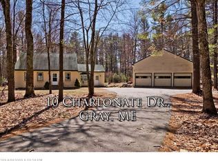 10 Charlonate Dr, Gray, ME 04039