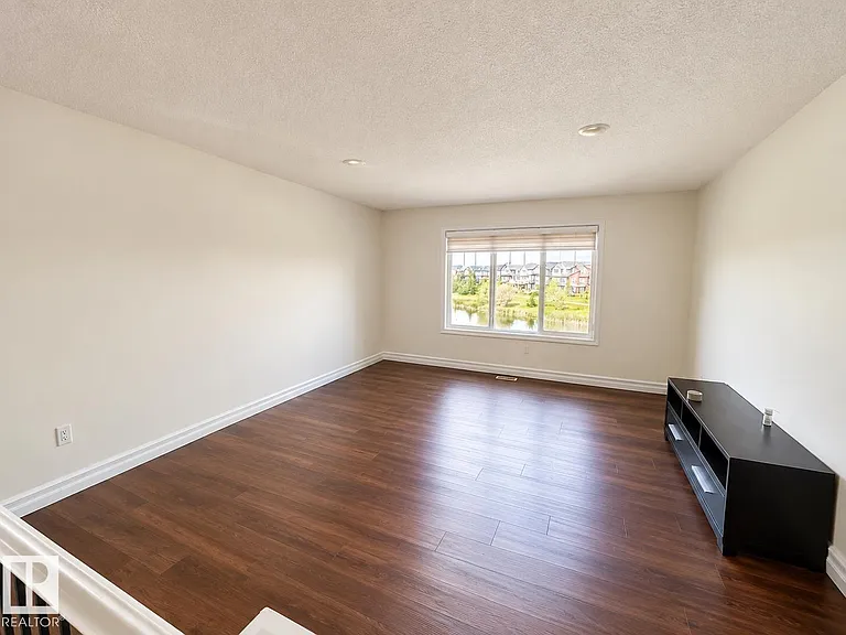 1646 Davidson Grn SW — Photo 14